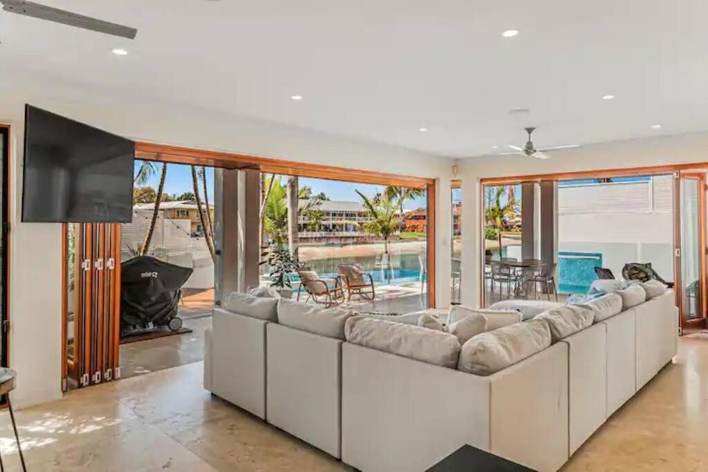 Luxurious, Tropical Haven, Mooloolaba- Moonda5 Villa Eksteriør billede