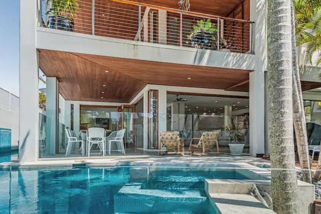 Luxurious, Tropical Haven, Mooloolaba- Moonda5 Villa Eksteriør billede