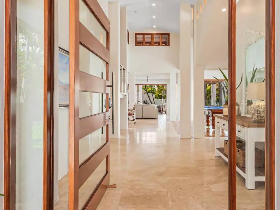 Luxurious, Tropical Haven, Mooloolaba- Moonda5 Villa Eksteriør billede